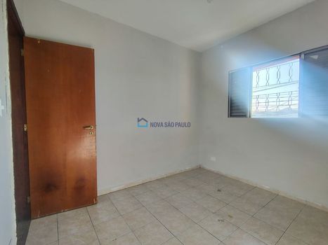 Foto 10 do(a) Casa de 3 quartos à venda em Vila Fachini, São Paulo