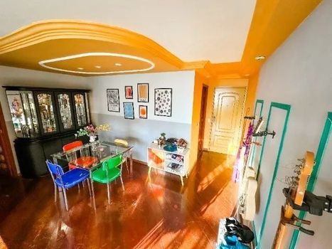 Foto 3 do(a) Apartamento de 3 quartos à venda em Vila Campestre, São Paulo