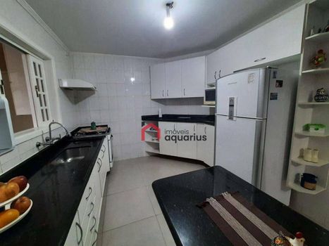 Foto 4 do(a) Casa em Condomínio de 4 quartos à venda em Urbanova I, São José dos Campos