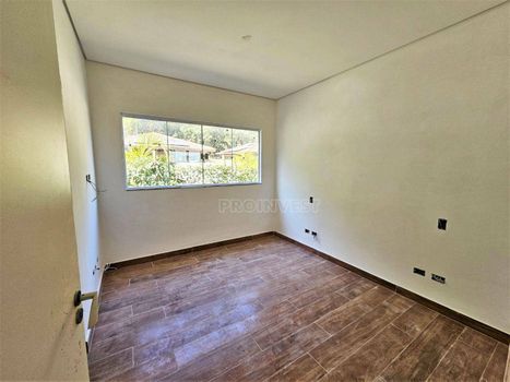 Foto 6 do(a) Casa em Condomínio de 3 quartos para alugar em Chácara dos Junqueiras, Carapicuíba