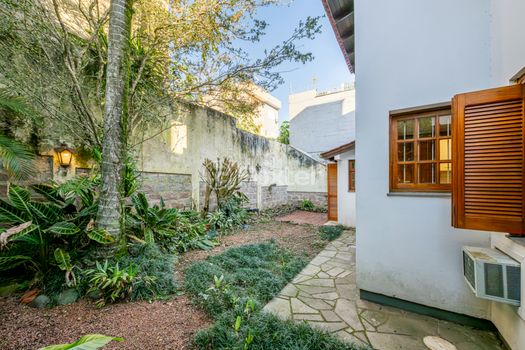 Foto 10 do(a) Casa em Condomínio de 4 quartos à venda em Espírito Santo, Porto Alegre