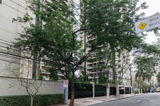 Foto 3 do(a) Apartamento de 3 quartos à venda em Jardim Paulista, São Paulo