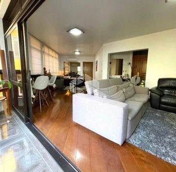 Foto 2 do(a) Apartamento de 4 quartos à venda em Centro, Florianópolis