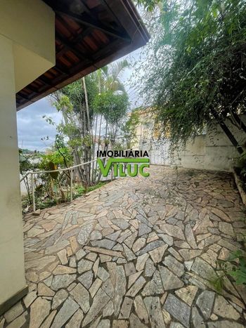 Foto 2 do(a) Casa de 3 quartos à venda em Santa Maria, Belo Horizonte
