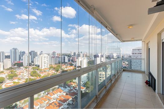 Foto 37 do(a) Cobertura de 3 quartos à venda em Santo Amaro, São Paulo