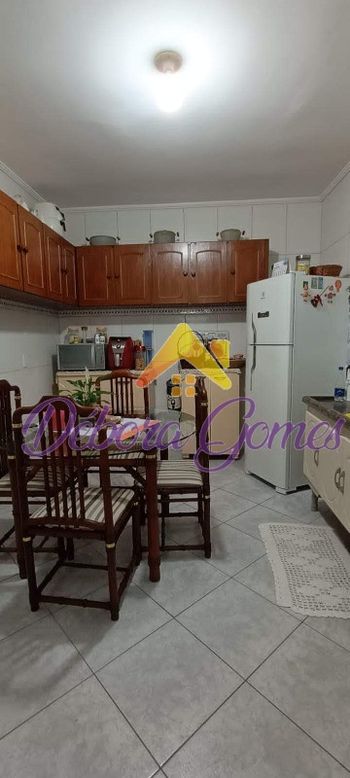 Foto 6 do(a) Casa de 2 quartos à venda em Vila Cascatinha, São Vicente