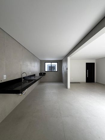 Foto 4 do(a) Apartamento de 3 quartos à venda em Arcádia, Contagem