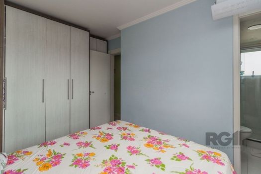 Foto 7 do(a) Flat de 3 quartos à venda em Sarandi, Porto Alegre