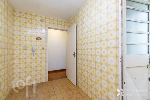 Foto 15 do(a) Apartamento de 2 quartos à venda em Medianeira, Porto Alegre