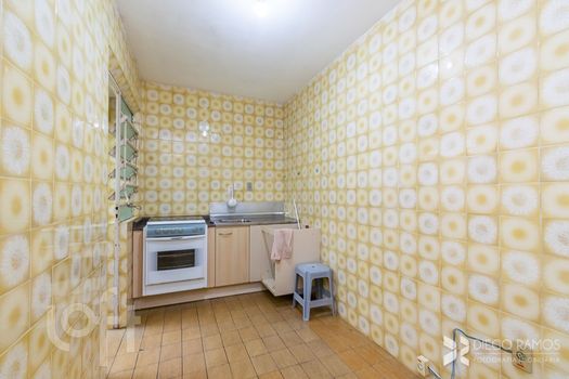 Foto 5 do(a) Apartamento de 2 quartos à venda em Medianeira, Porto Alegre
