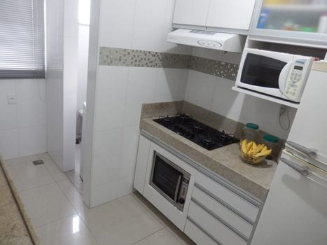 Foto 2 do(a) Apartamento de 3 quartos à venda em Rio Branco, Belo Horizonte