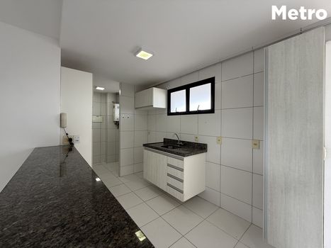 Foto 14 do(a) Apartamento de 3 quartos à venda em Jardim Renascença, São Luís