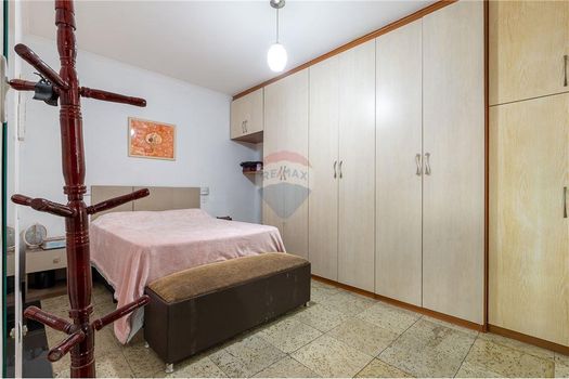 Foto 12 do(a) Casa de 3 quartos à venda em Vila Ré, São Paulo