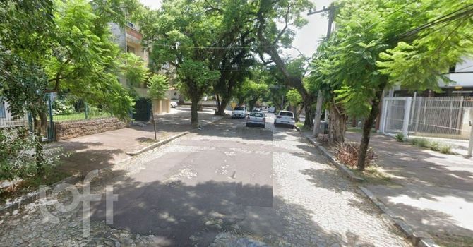 Foto 4 do(a) Casa de 3 quartos à venda em Petrópolis, Porto Alegre