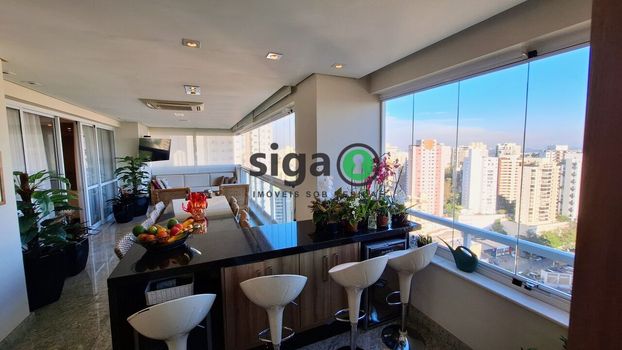 Foto 10 do(a) Apartamento de 4 quartos à venda em Vila Andrade, São Paulo