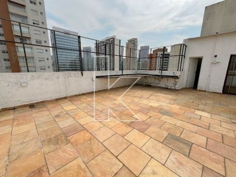 Foto 2 do(a) Cobertura de 4 quartos à venda em Cidade Monções, São Paulo