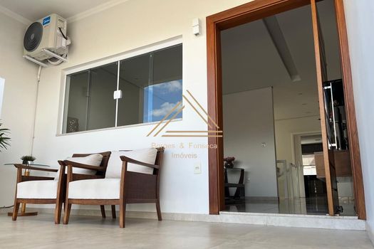 Foto 4 do(a) Casa de 3 quartos à venda em Bom Pastor, Varginha