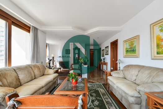 Foto 4 do(a) Apartamento de 4 quartos à venda em Pinheiros, São Paulo