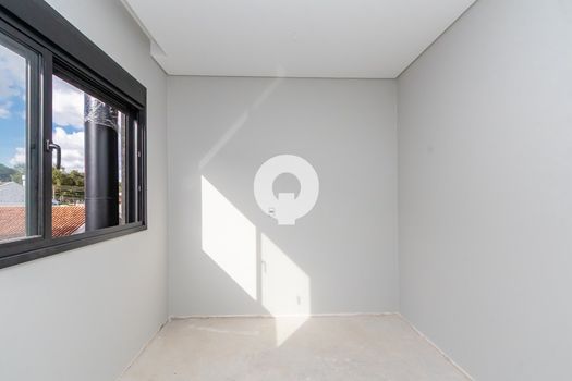 Foto 15 do(a) Casa em Condomínio de 3 quartos à venda em Seminário, Curitiba