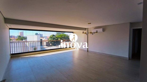 Foto 1 do(a) Apartamento de 3 quartos à venda em São Sebastião, Uberaba