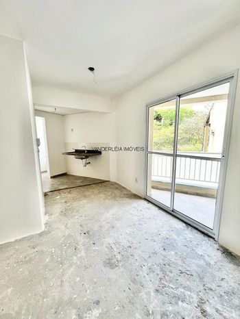 Foto 3 do(a) Apartamento de 2 quartos à venda em Quitaúna, Osasco
