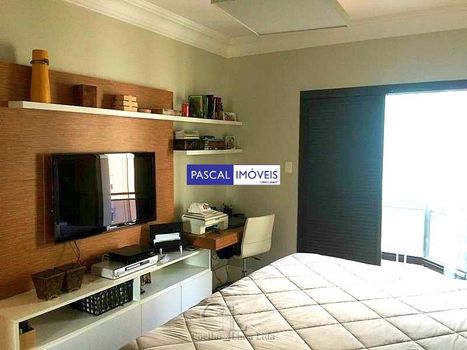 Foto 9 do(a) Apartamento de 4 quartos à venda em Indianópolis, São Paulo