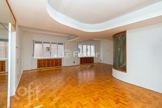 Foto 3 do(a) Apartamento de 3 quartos à venda em Independência, Porto Alegre