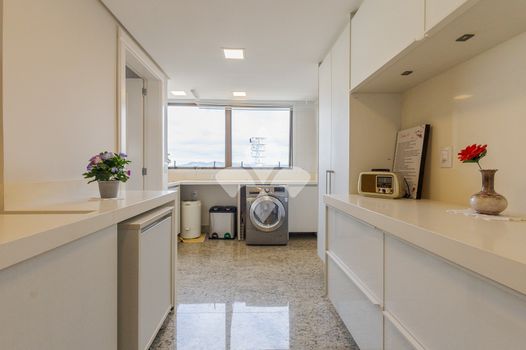 Foto 49 do(a) Apartamento de 4 quartos à venda em Bela Vista, Porto Alegre
