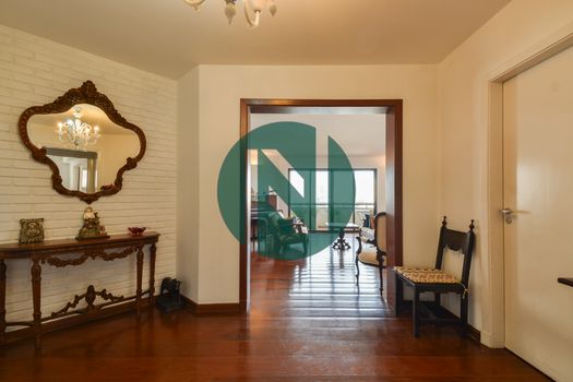 Foto 2 do(a) Apartamento de 4 quartos à venda em Pacaembu, São Paulo