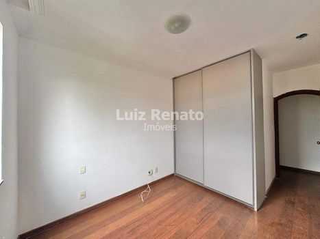 Foto 10 do(a) Apartamento de 4 quartos à venda em Sagrada Família, Belo Horizonte