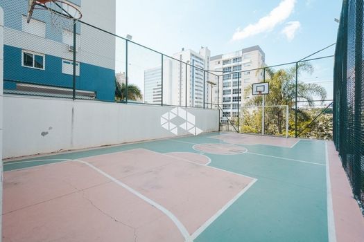 Foto 43 do(a) Cobertura de 3 quartos à venda em Vila Jardim, Porto Alegre