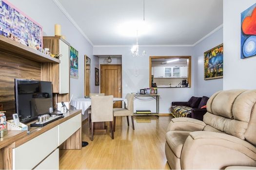 Foto 5 do(a) Apartamento de 3 quartos à venda em Jardim Lindóia, Porto Alegre