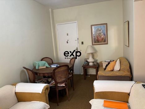 Foto 3 do(a) Apartamento de 3 quartos à venda em Bingen, Petrópolis
