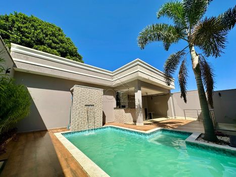 Foto 19 do(a) Casa de 3 quartos à venda em Parque Santa Cecília, Piracicaba