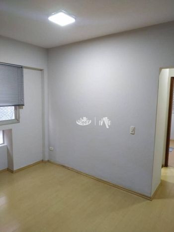Foto 9 do(a) Cobertura de 1 quartos à venda em Vila Ipiranga, Londrina
