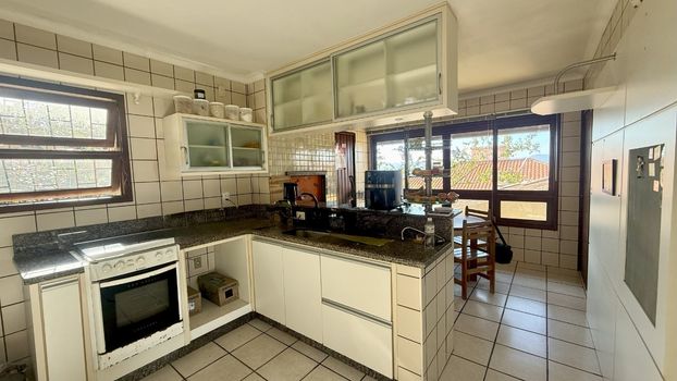 Foto 9 do(a) Casa de 4 quartos à venda em Roçado, São José