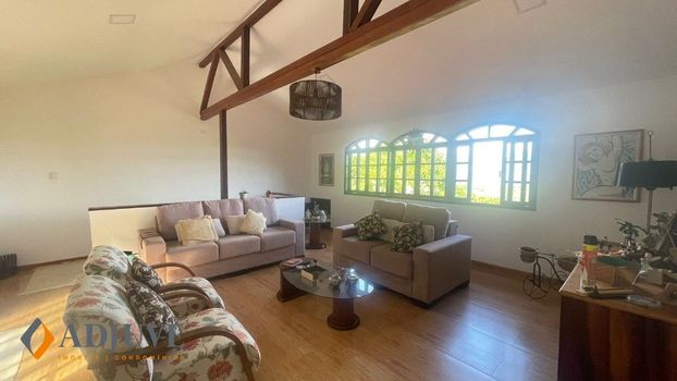 Foto 4 do(a) Casa em Condomínio de 4 quartos à venda em Nogueira, Petrópolis