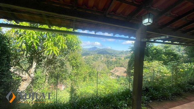 Foto 12 do(a) Casa em Condomínio de 4 quartos à venda em Nogueira, Petrópolis