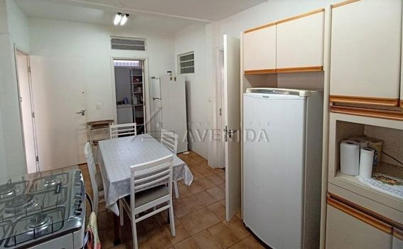 Foto 13 do(a) Casa de 4 quartos à venda em Boa Vista, Londrina