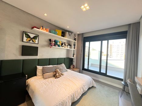 Foto 15 do(a) Casa em Condomínio de 4 quartos à venda em Fátima, Canoas