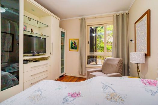 Foto 9 do(a) Flat de 2 quartos à venda em São João, Porto Alegre
