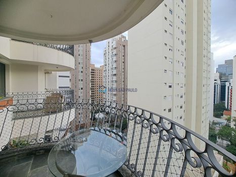 Foto 6 do(a) Apartamento de 2 quartos à venda em Indianópolis, São Paulo