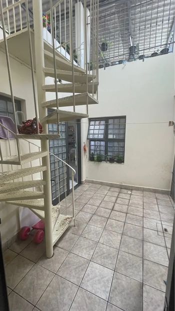 Foto 13 do(a) Casa de 4 quartos à venda em Vila Pita, São Paulo