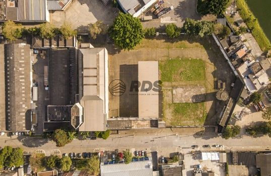 Foto 3 do(a) Galpão / Depósito / Armazém / Pavilhão false à venda em Vila Socorro, São Paulo