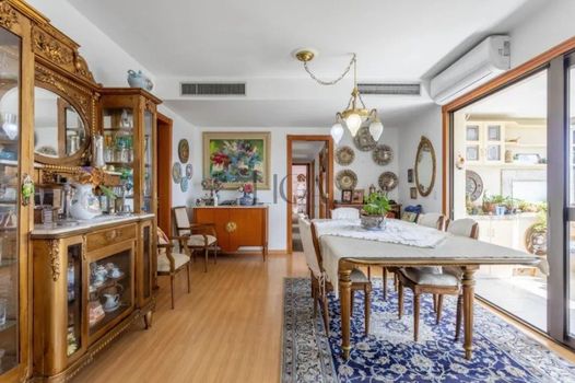 Foto 7 do(a) Apartamento de 3 quartos à venda em Petrópolis, Porto Alegre
