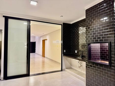 Foto 1 do(a) Casa em Condomínio de 3 quartos à venda em Aeroporto, Araçatuba