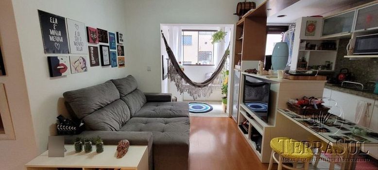 Foto 1 do(a) Apartamento de 2 quartos à venda em Cristal, Porto Alegre