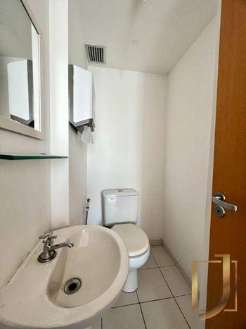Foto 6 do(a) Sala / Conjunto Comercial false à venda em Santa Rosa, Niterói