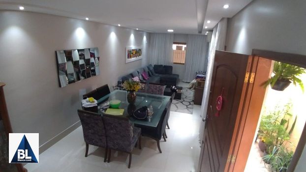 Foto 13 do(a) Casa de 3 quartos à venda em Vila Romano, São Paulo