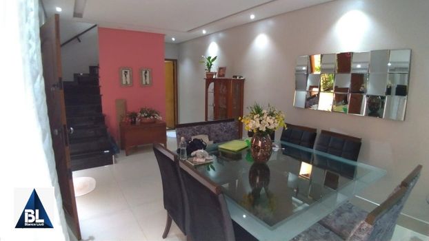 Foto 6 do(a) Casa de 3 quartos à venda em Vila Romano, São Paulo